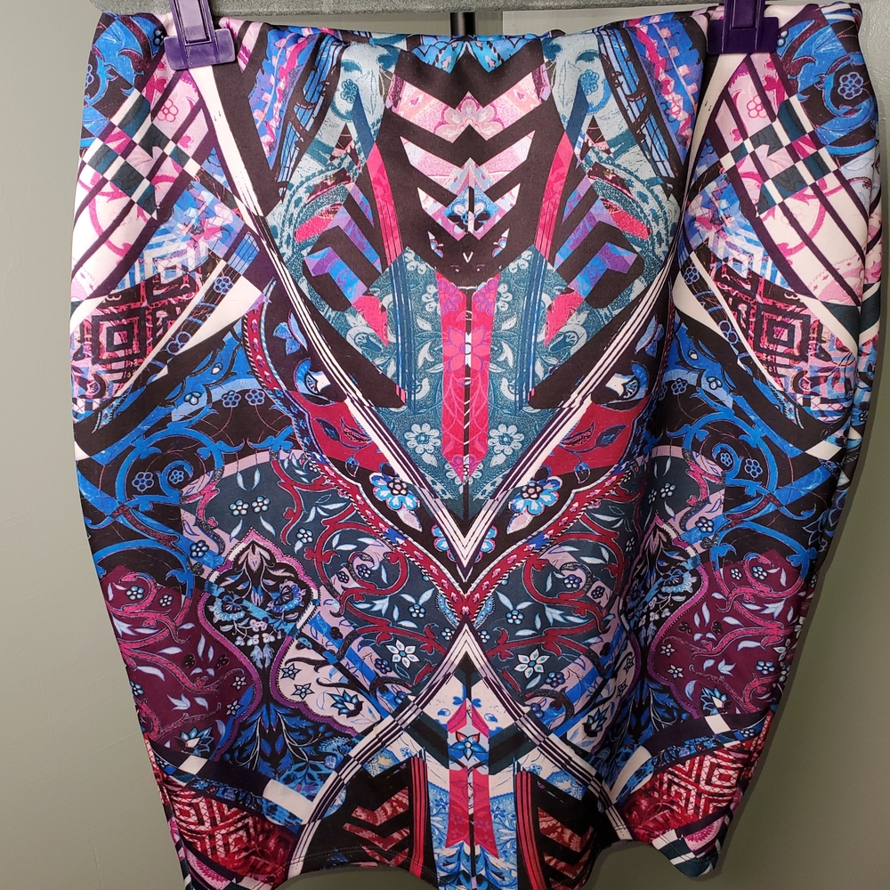 Fashion to Figure Plus Size Multicolor Geometric Skirt